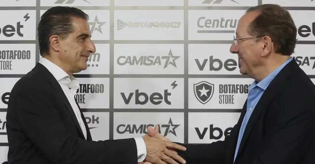 Botafogo: Protesto no Nilton Santos contra Textor e Paiva | Libertadores