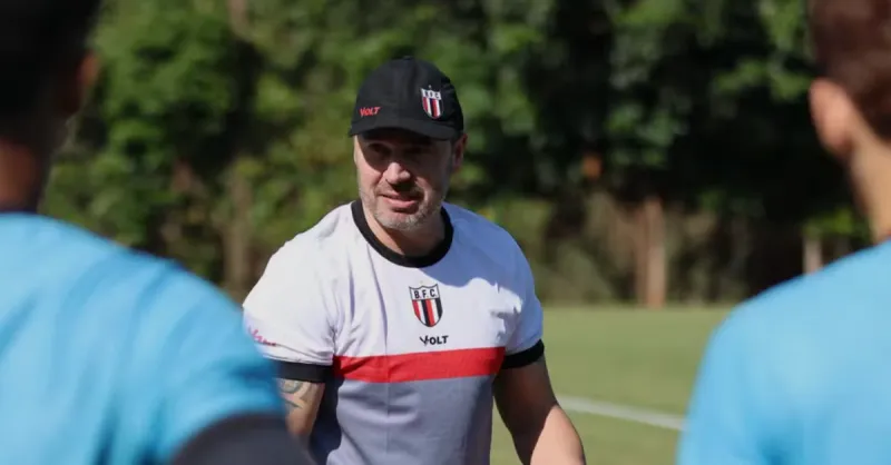Botafogo-SP: Allan Aal no Comando e Ingressos para Série B; Garanta seu Lugar!
