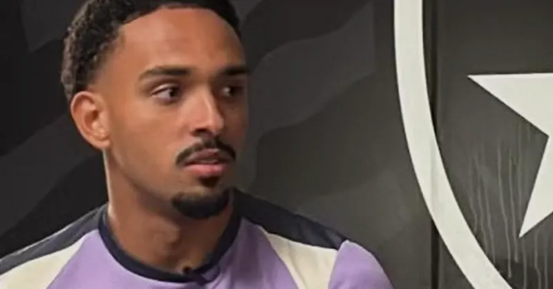 Vitinho Botafogo: A Liberdade Tática de Renato Paiva e o Novo Patamar do Lateral