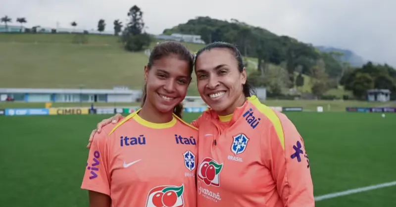 Giovanna Waksman: O Projeto de John Textor e os Desafios no Futebol Feminino