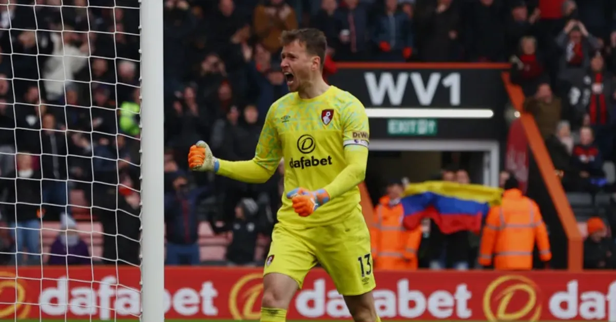 Botafogo Acerta Com Neto: Detalhes da Contratação e Saída de John para o West Ham
