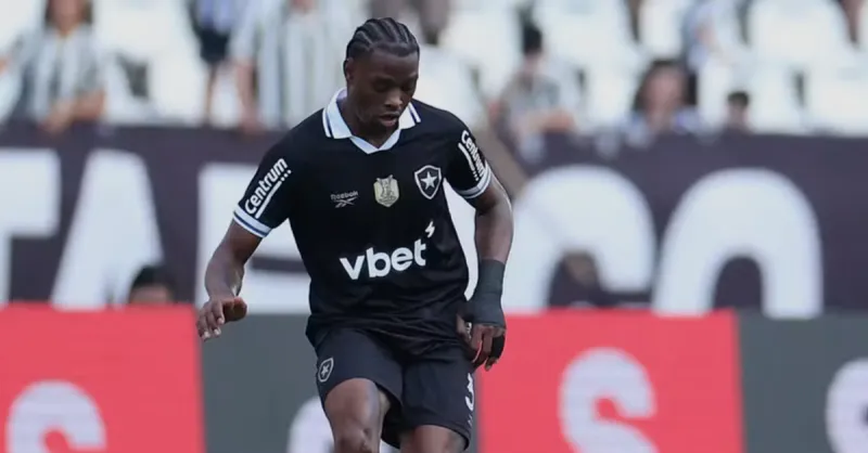 Botafogo: Lesão de Kaio Pantaleão Muda Cenário na Libertadores e Brasileirão