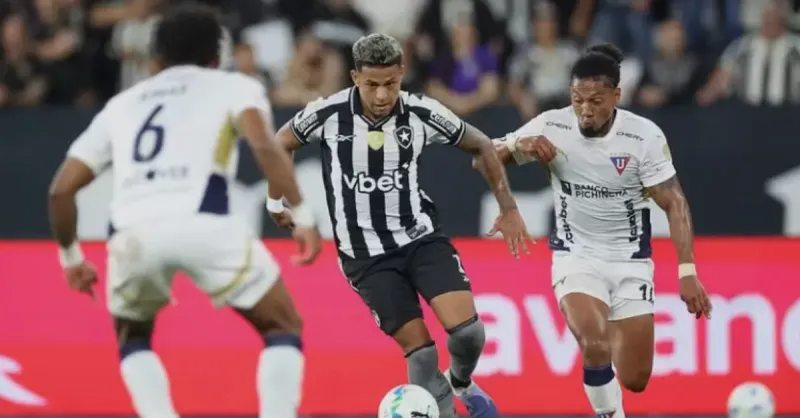 Botafogo: Desfalques Cruciais Antes da LDU na Libertadores