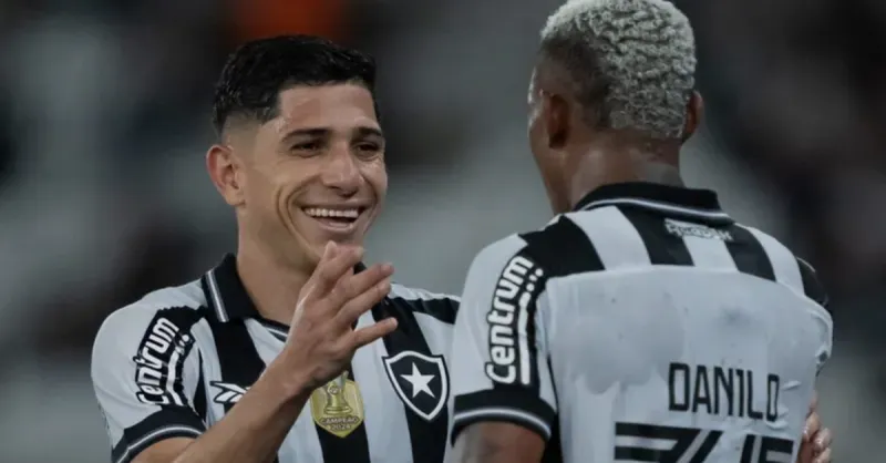 Ancelotti Confirma Savarino no Botafogo: Análise da Vitória e Futuro do Elenco