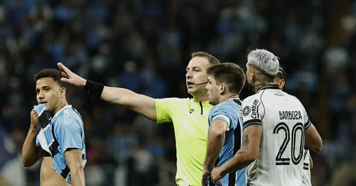 Botafogo e o VAR: Análise da Partida Contra o Grêmio e Futuro Alvinegro