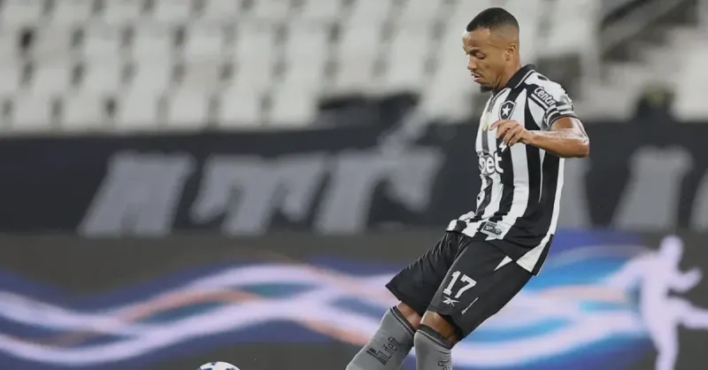 Marlon Freitas no Palmeiras? Entenda o impasse no Botafogo