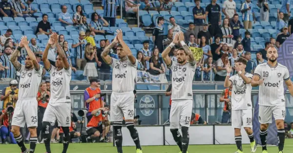 Botafogo: Desempenho dos Jogadores na Derrota para o Grêmio
